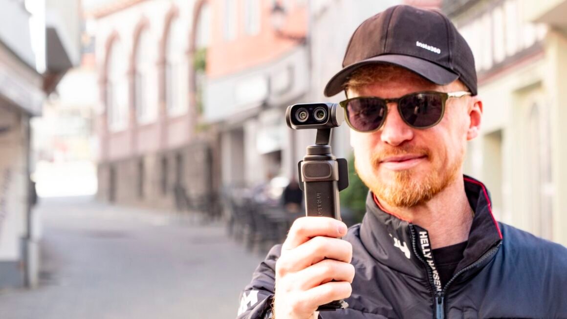 I tried the Insta360 Luna vlogging camera — and it’s going to give the DJI Pocket 4 some serious competition