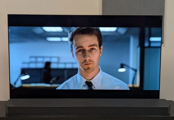 The long-awaited Fight Club 4K Blu-ray has finally arrived — but not only is it missing Dolby Atmos and Vision, it’s also been the subject of controversy on Reddit due to David Fincher’s changes