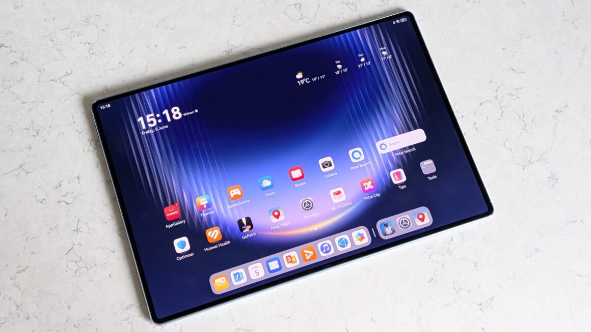 I tested the Huawei MatePad Pro Max, and I wish this iPad Pro-rivaling tablet had the software to match its excellent hardware