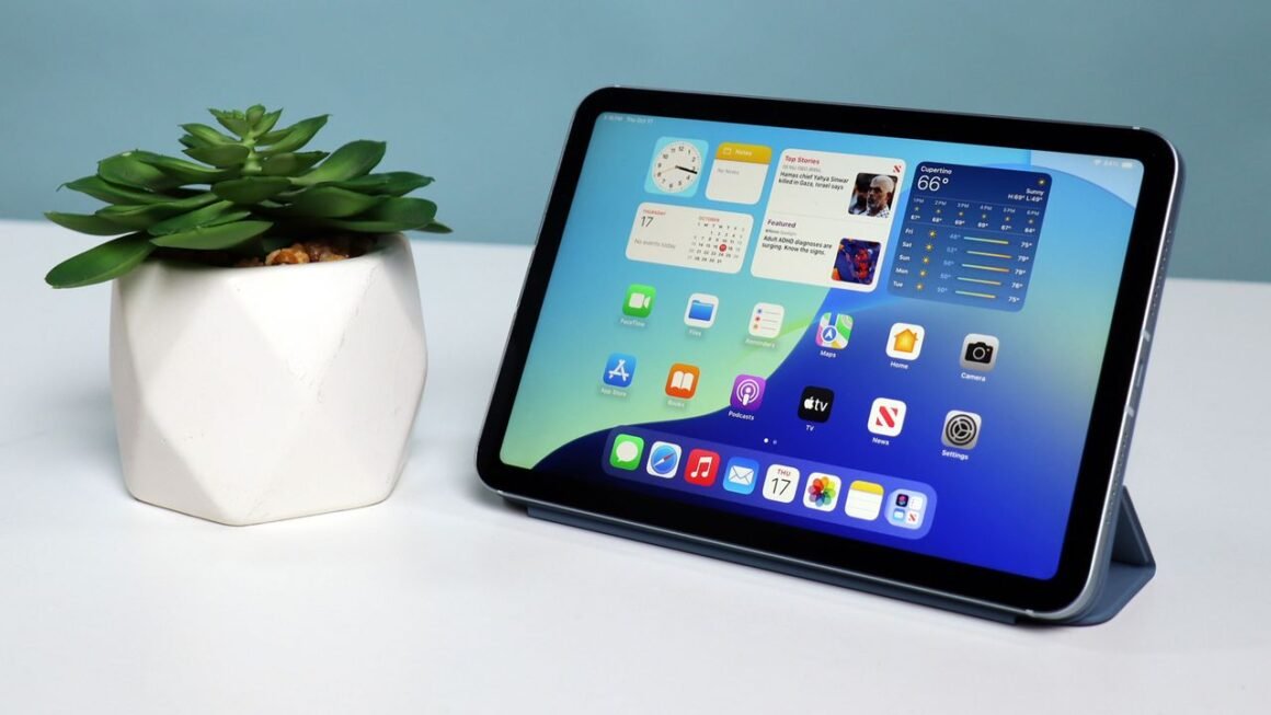 Buying your dad a tech gift or gadget for Father’s Day? You may want to wait until Prime Day, if possible