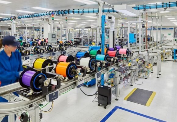 Amazon signs multibillion-dollar Corning deal to build the next generation of fiber optic cables for data centers
